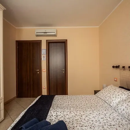 Frühstückspension A Casa Di Elda Tarquinia